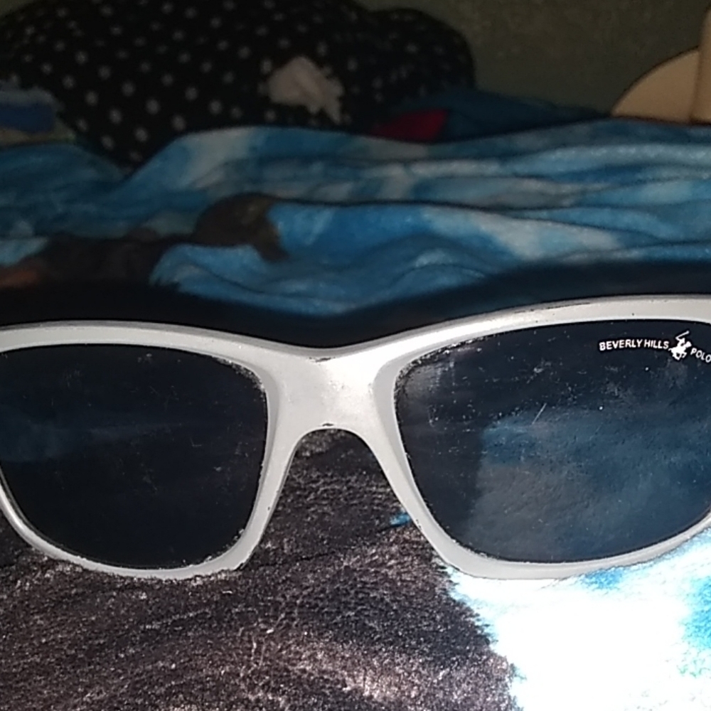 I'm selling Polo glasses original worth $177
